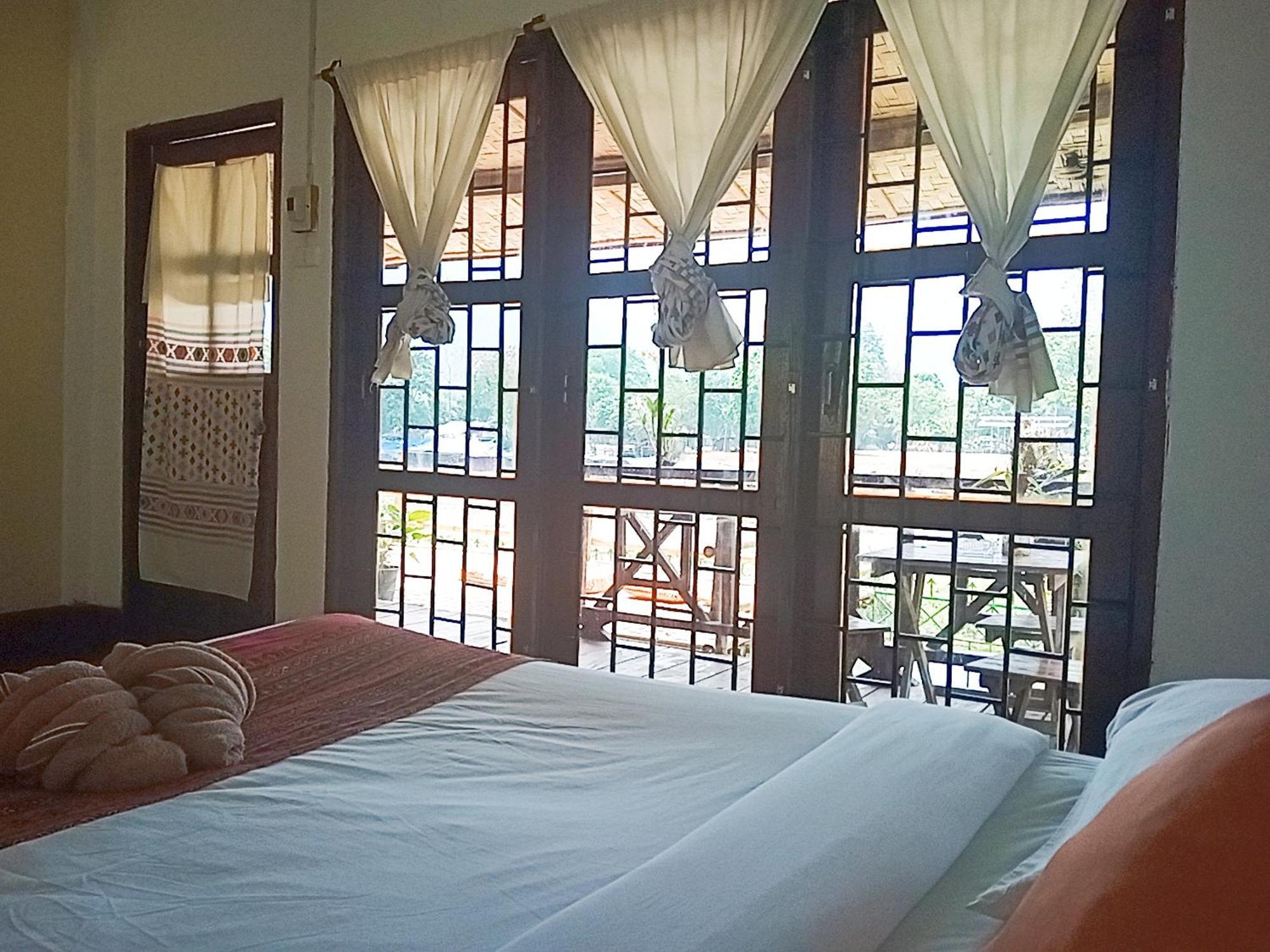 Vangvieng Ruby'Homestay Vang Vieng Exteriör bild