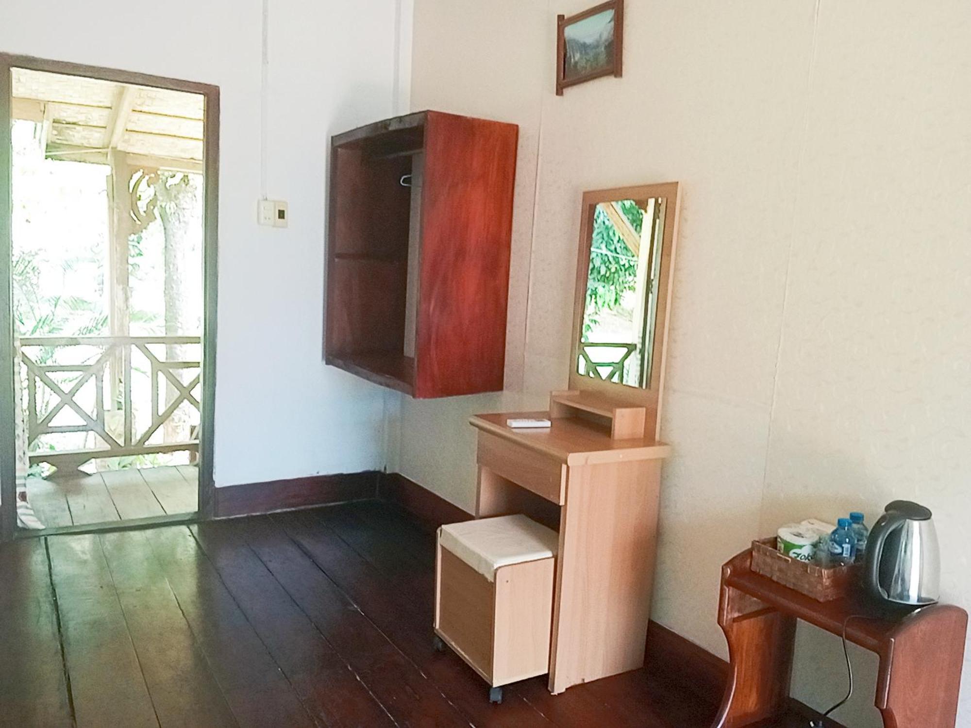 Vangvieng Ruby'Homestay Vang Vieng Exteriör bild