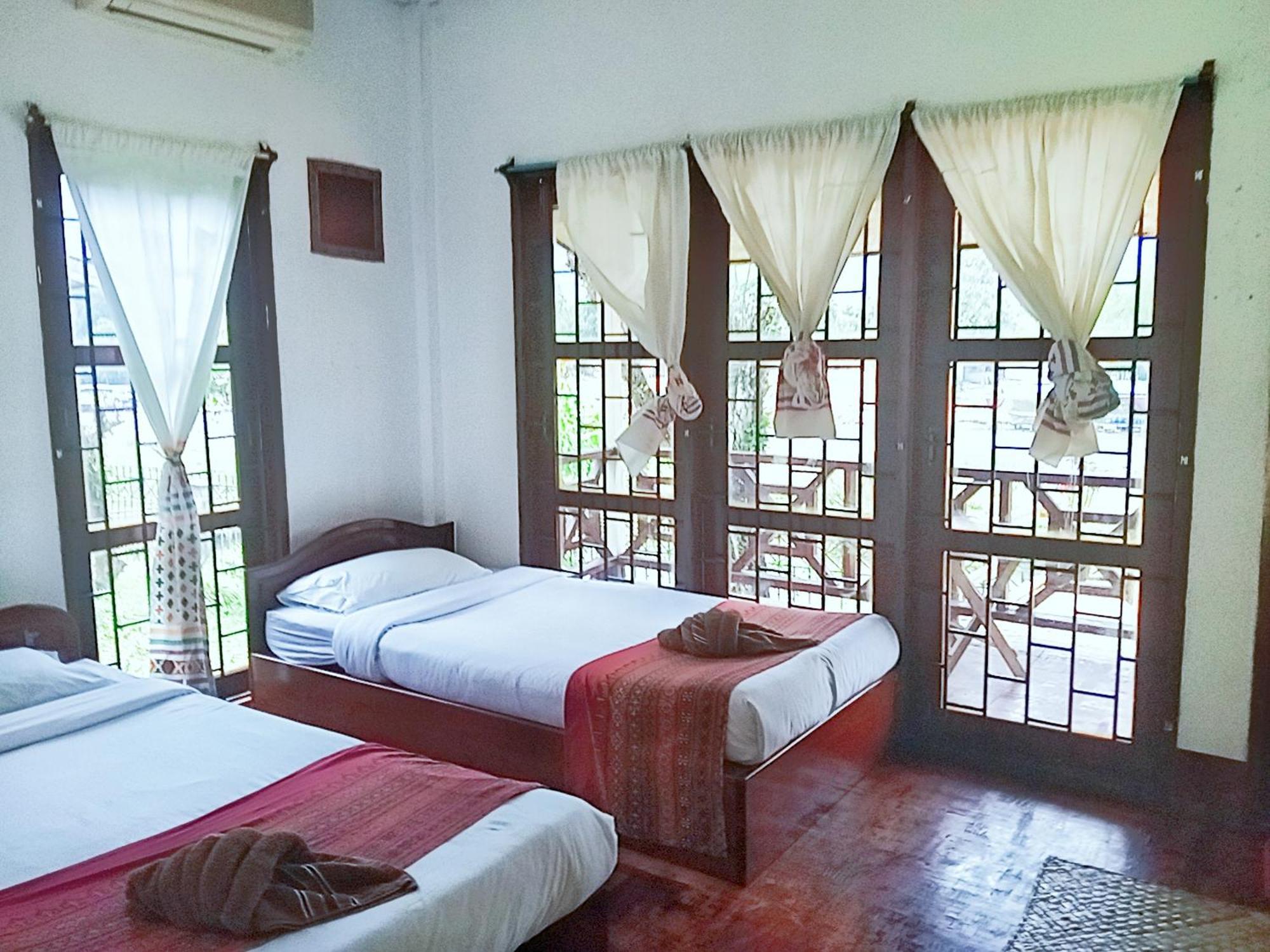 Vangvieng Ruby'Homestay Vang Vieng Exteriör bild