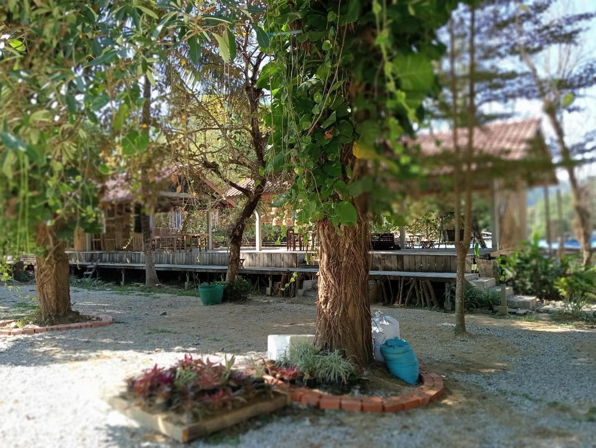 Vangvieng Ruby'Homestay Vang Vieng Exteriör bild